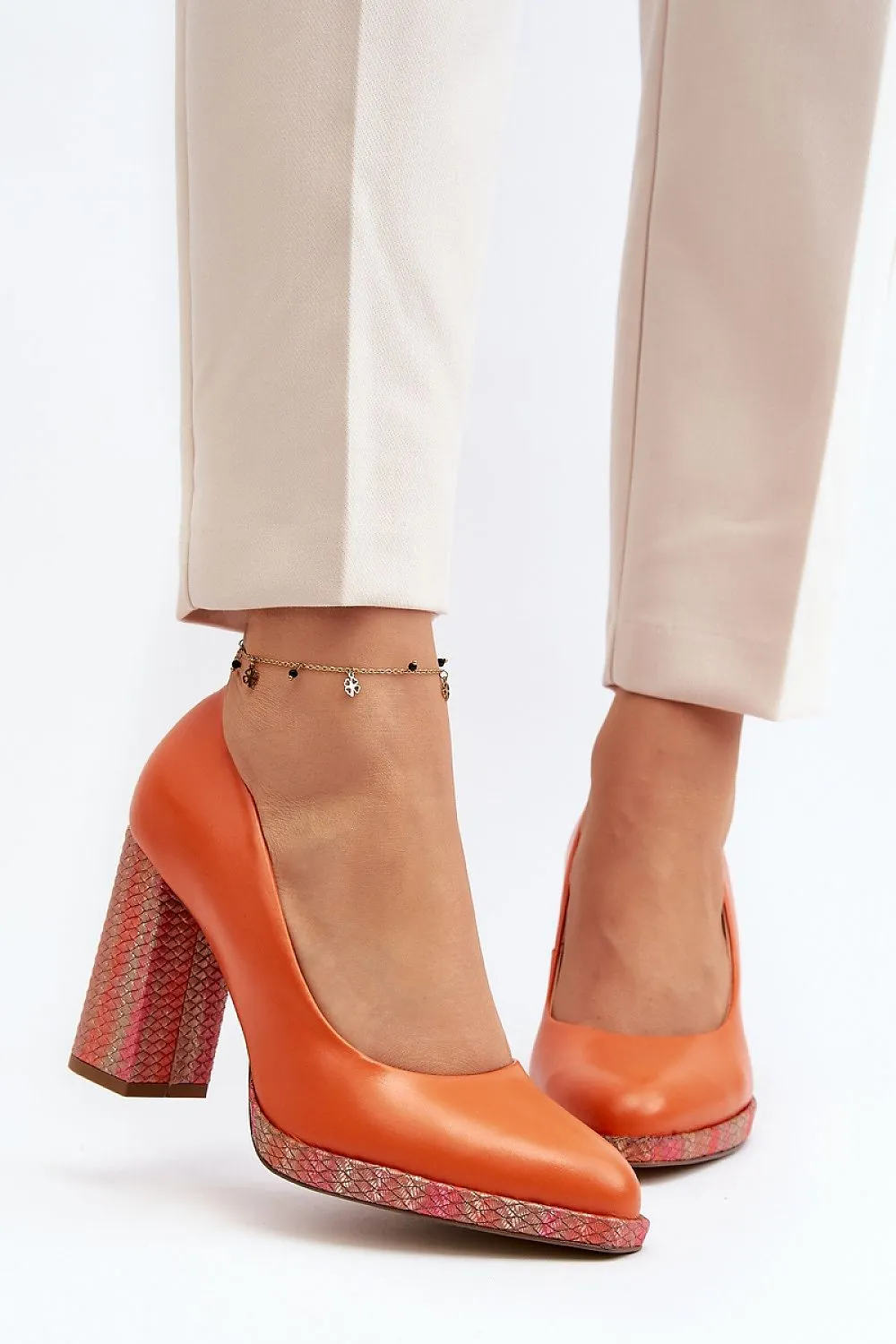 Block heel pumps Step in style