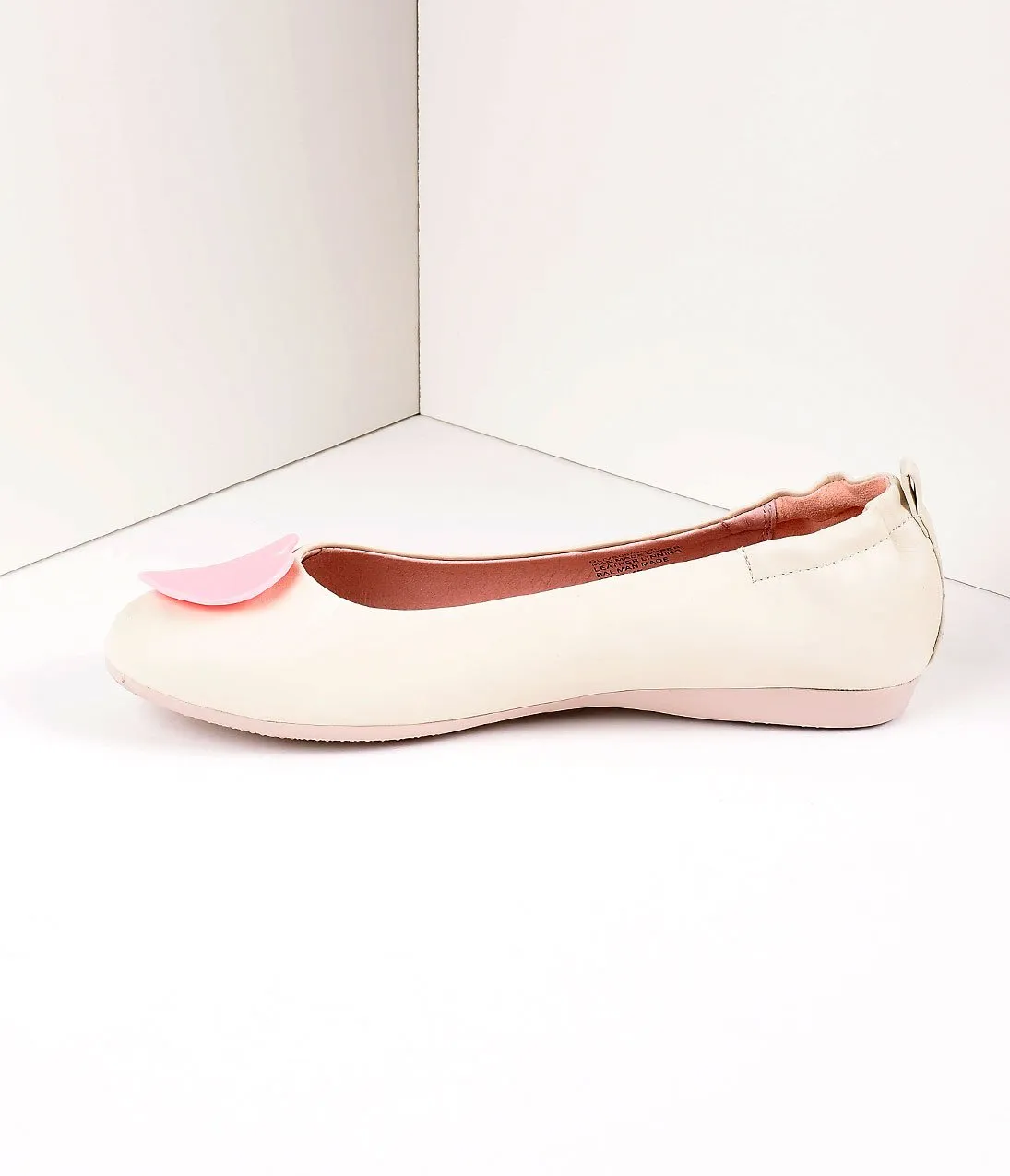 Retro Style Cream Leatherette & Light Pink Heart Ballet Flats