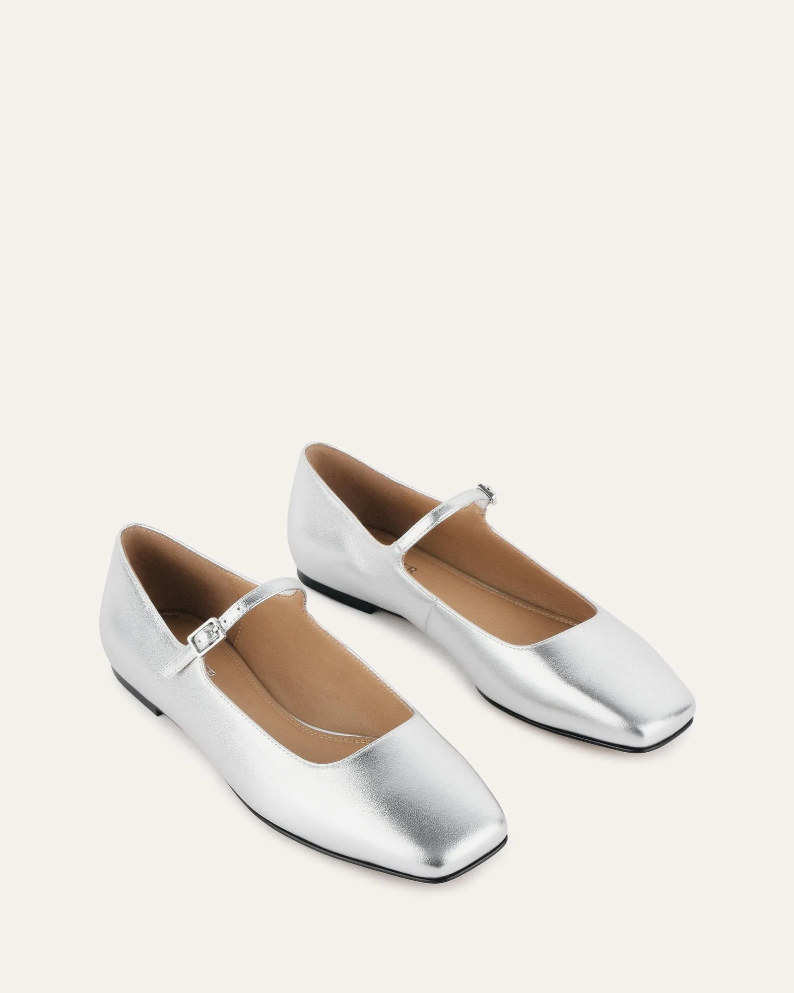 SERENITY CASUAL FLATS SILVER LEATHER