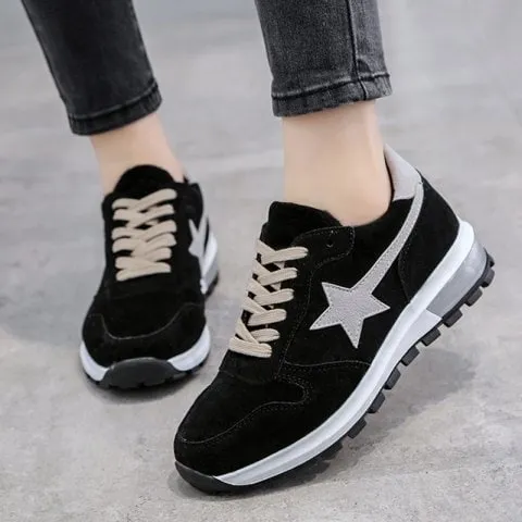 Simple  Block Star Patched Suede Sneakers