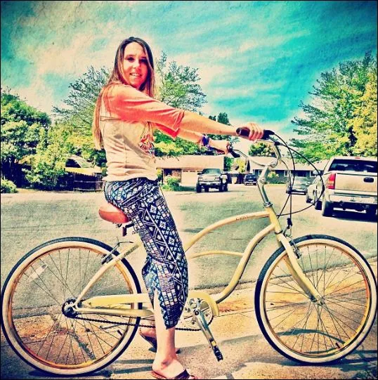 sixthreezero Scholar Woman 3 Speed 26" Beach Cruiser Bike