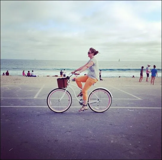 sixthreezero Scholar Woman 3 Speed 26" Beach Cruiser Bike